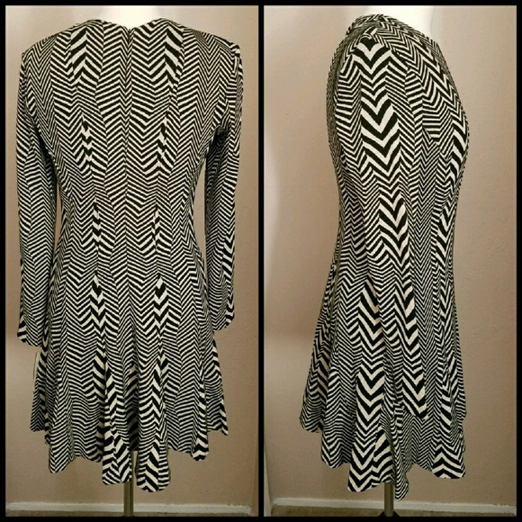 🥀 NICOLE MILLER ARTELIER PRINTED DRESS - Picture 4 of 8